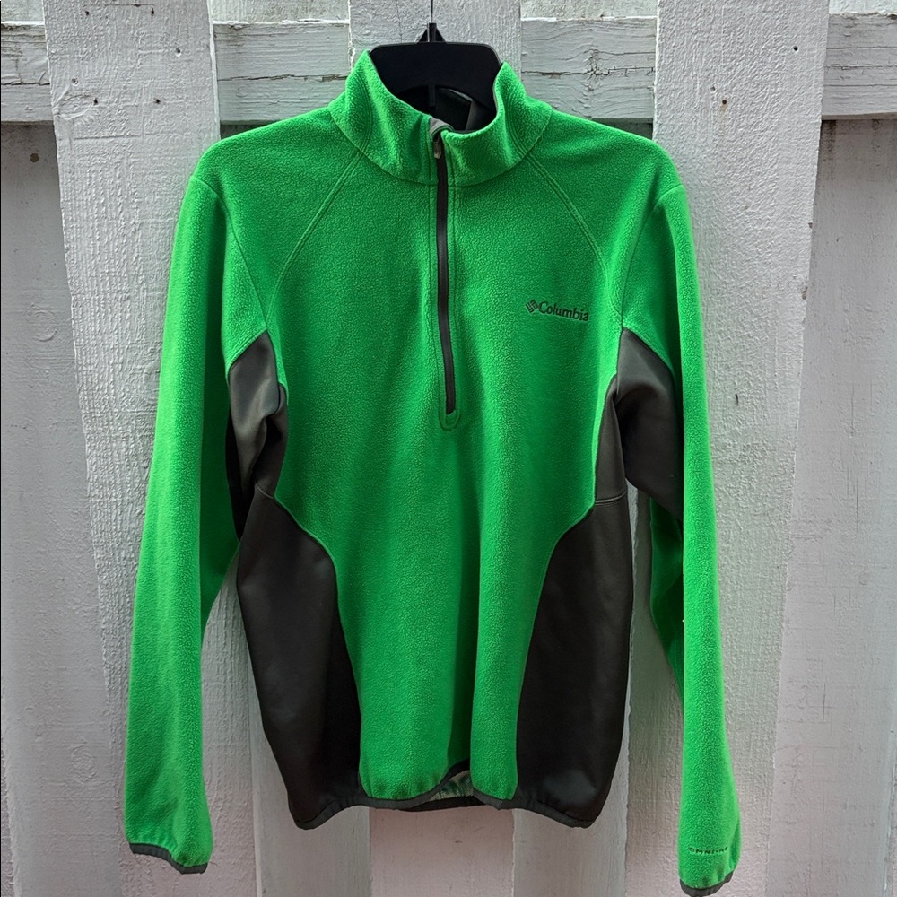 Columbia Vibrant Green and Dark Gray Pullover Women’s Small